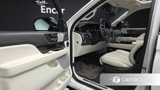 Lincoln Navigator 4th generation id 4793705 из Кореи 20