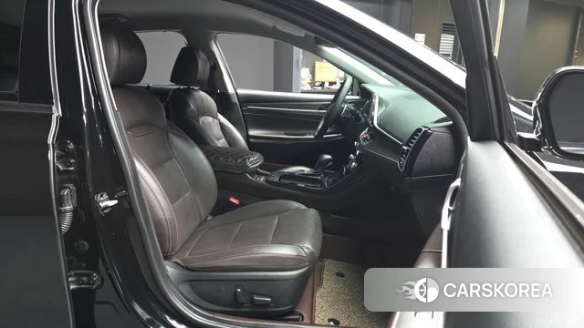 Hyundai Grandeur IG id 5042013 из Кореи 34