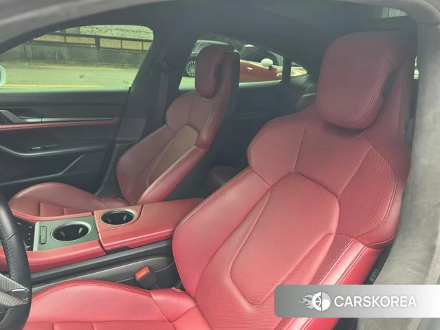 Porsche Taycan id 5031125 из Кореи 19