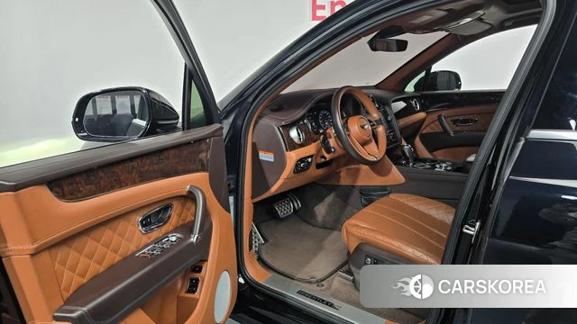 Bentley Bentayga id 3845734 из Кореи 20