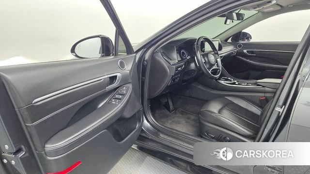 Hyundai Sonata (DN8) id 5033840 из Кореи 30