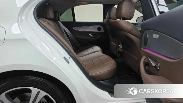 Mercedes-Benz E-Class W213 id 4918717 из Кореи 30