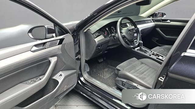 Volkswagen Passat GT (B8) id 4988373 из Кореи 20