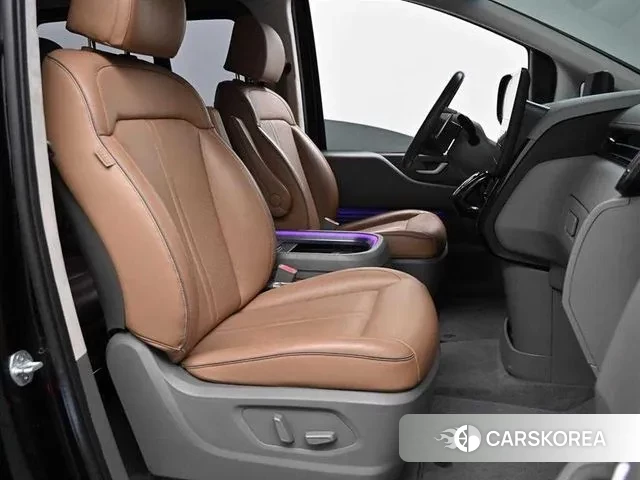 Hyundai Staria id 3540101 из Кореи 19
