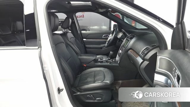 Ford Explorer id 4924148 из Кореи 31