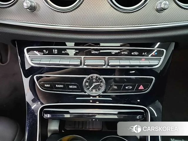 Mercedes-Benz E-Class W213 id 5018865 из Кореи 19