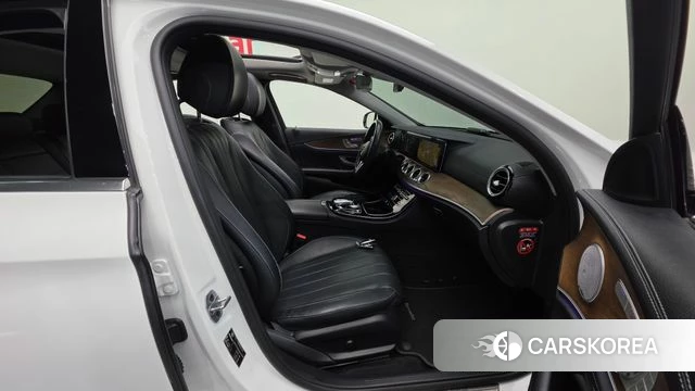 Mercedes-Benz E-Class W213 id 4943846 из Кореи 20