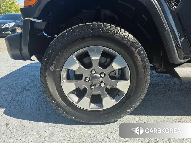 Jeep Wrangler (JL) id 4959589 из Кореи 17