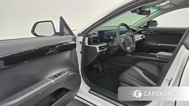 Hyundai Grandeur (GN7) id 4964625 из Кореи 32