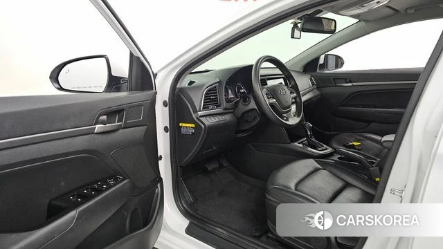 Hyundai Avante AD id 5029382 из Кореи 20