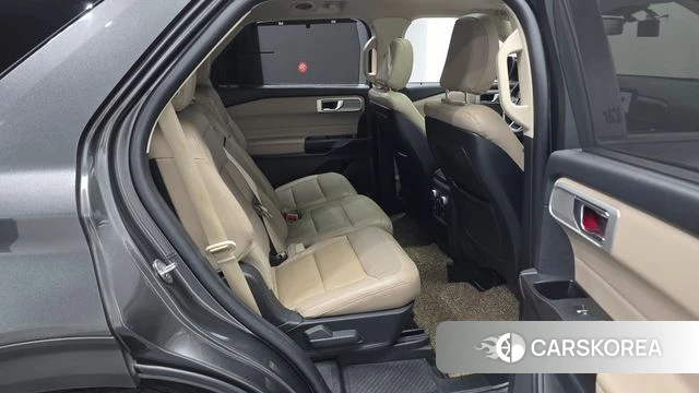 Ford Explorer 6th Generation id 4918373 из Кореи 35