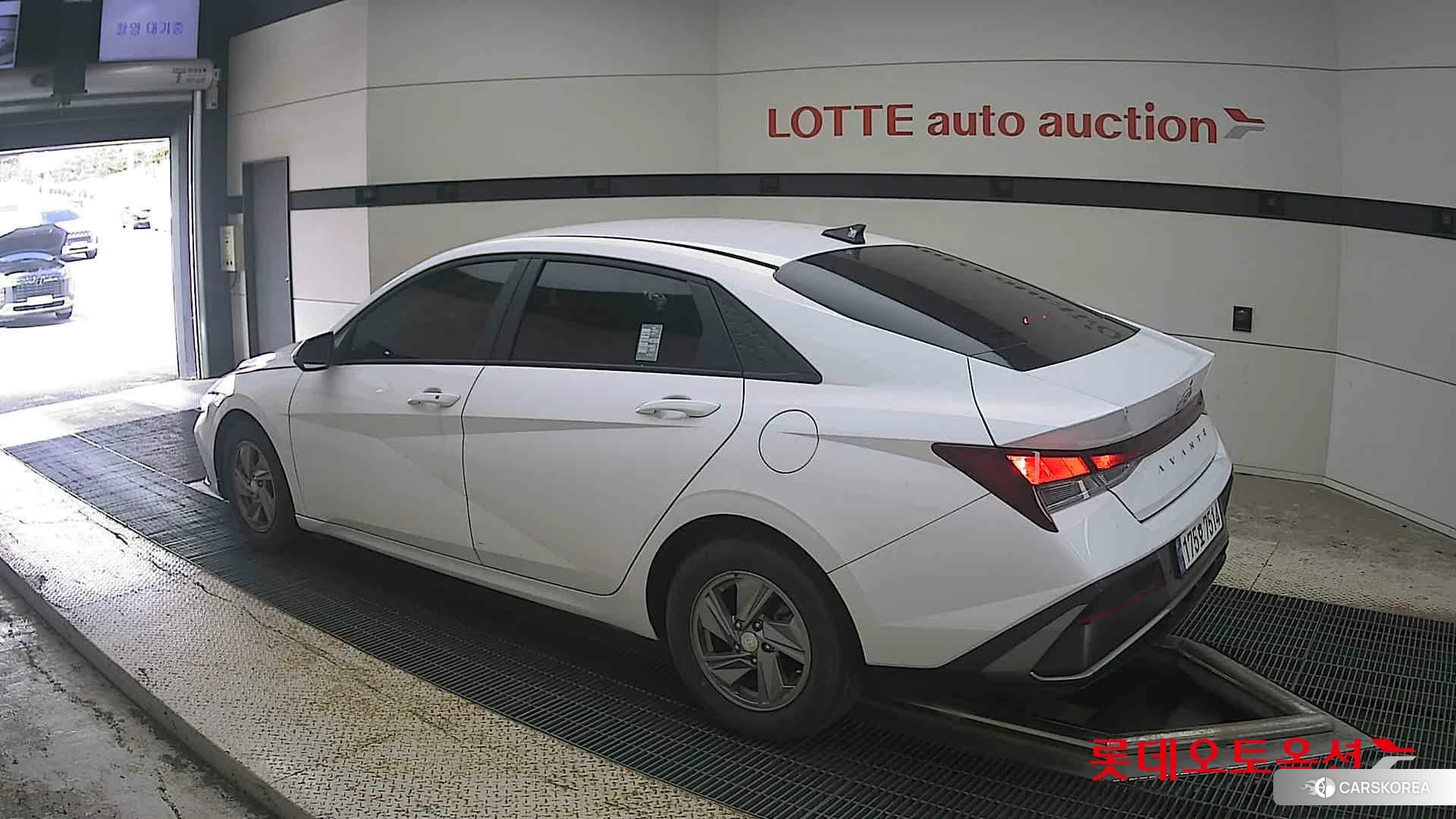 Hyundai Avante id 4984604 из Кореи 36