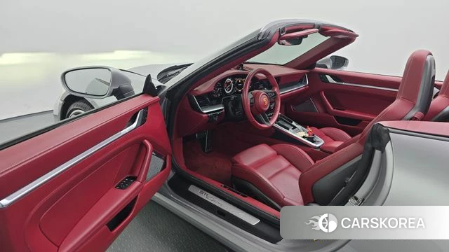 Porsche 911(992) id 5012534 из Кореи 20