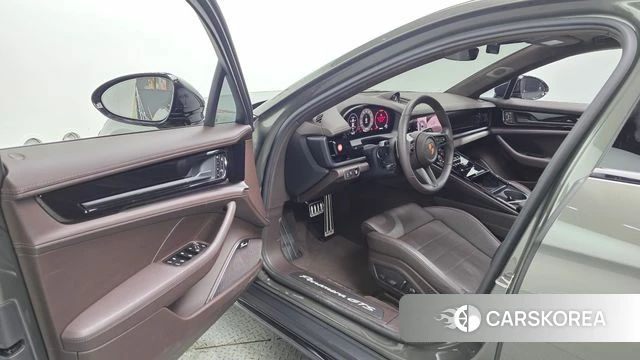 Porsche Panamera (976) id 4669689 из Кореи 20