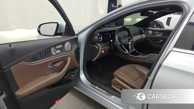 Mercedes-Benz E-Class W213 id 5040419 из Кореи 20