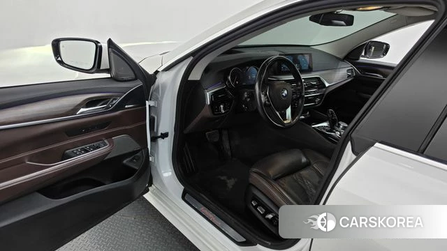 BMW 6 Series GT (G32) id 4978297 из Кореи 34