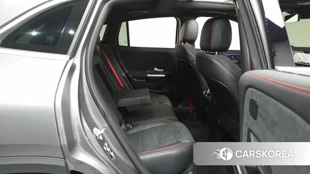 Mercedes-Benz GLA - Class H247 id 4941599 из Кореи 36