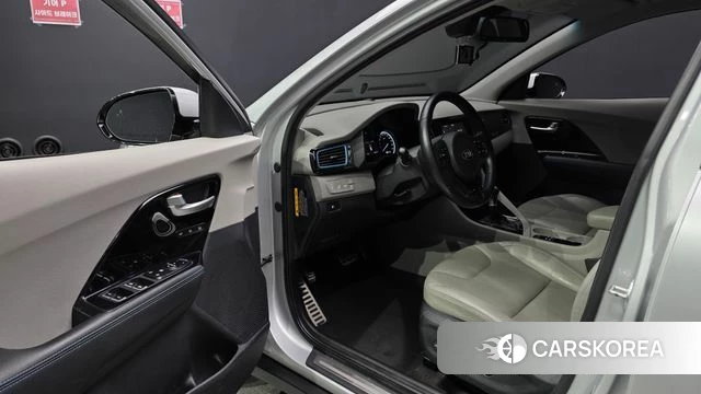 Kia Niro id 4953247 из Кореи 20