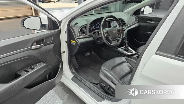 Hyundai Avante AD id 4998927 из Кореи 32