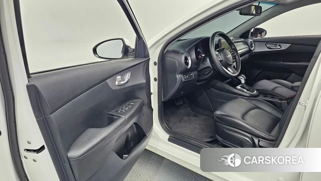 Kia The New K3 2nd generation id 4917476 из Кореи 30