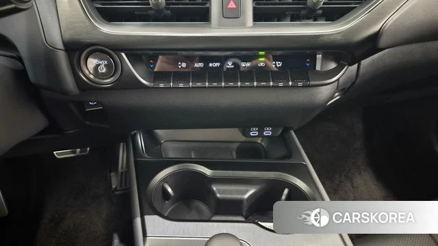 Lexus UX300h id 4957407 из Кореи 20