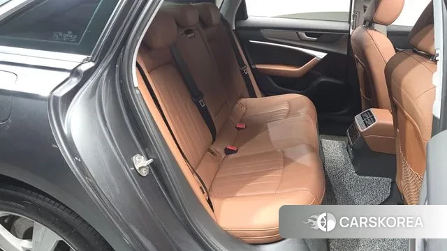 Audi A6 (C8) id 3691338 из Кореи 20