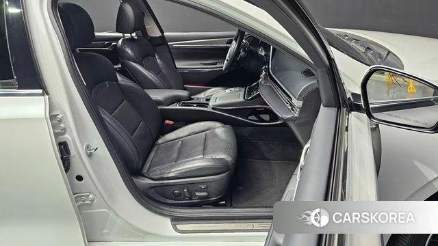 Hyundai The New Grandeur IG id 4530246 из Кореи 34