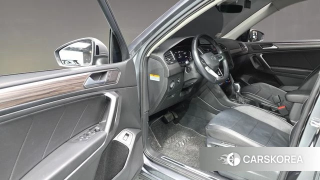 Volkswagen Tiguan Allspace id 4922277 из Кореи 32