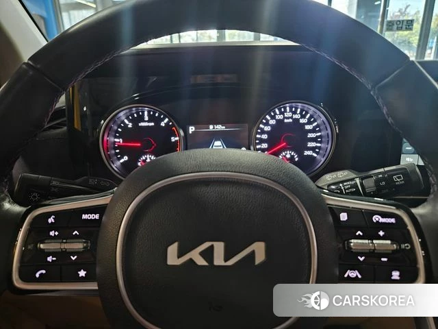 Kia Carnival 4th generation id 4942081 из Кореи 19
