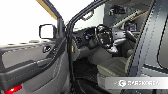 Hyundai The New Grand Starex id 4978271 из Кореи 20