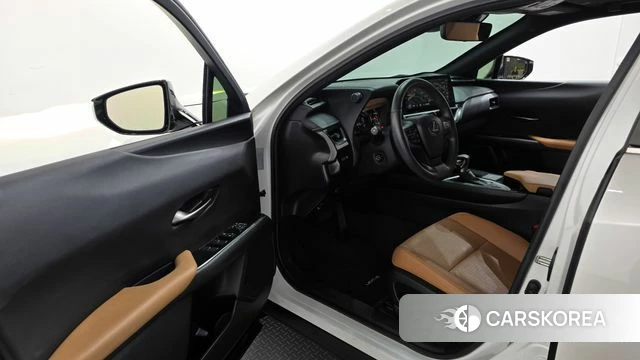 Lexus UX250h id 4950856 из Кореи 30