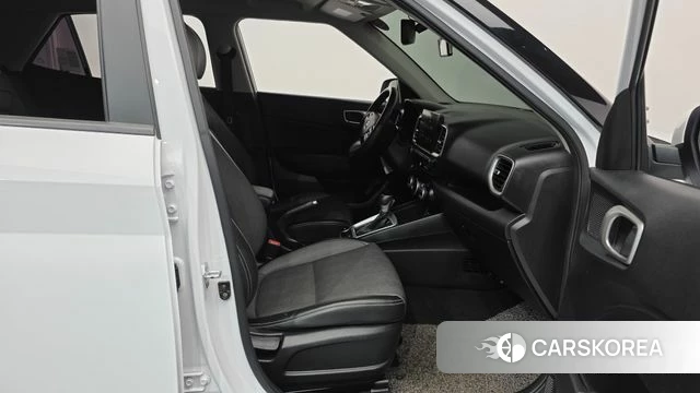 Hyundai Venue id 4741831 из Кореи 29