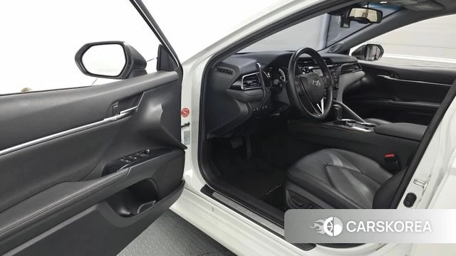 Toyota Camry (XV70) id 4882252 из Кореи 31