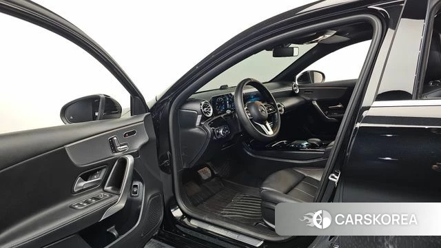 Mercedes-Benz A-Class W177 id 5054175 из Кореи 31