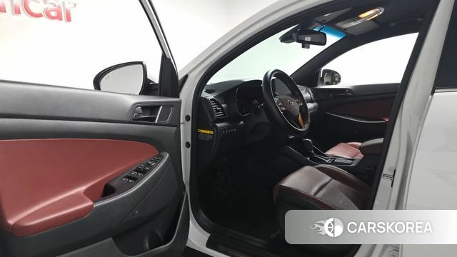 Hyundai All New Tucson id 4993436 из Кореи 41