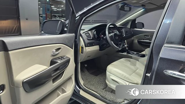Kia The New Carnival id 5018944 из Кореи 30