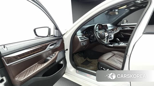 BMW 7 Series (G11) id 5048142 из Кореи 20