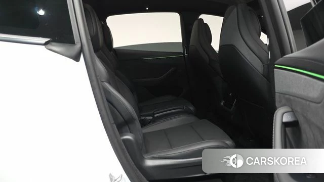 Tesla Model Y id 4748768 из Кореи 34