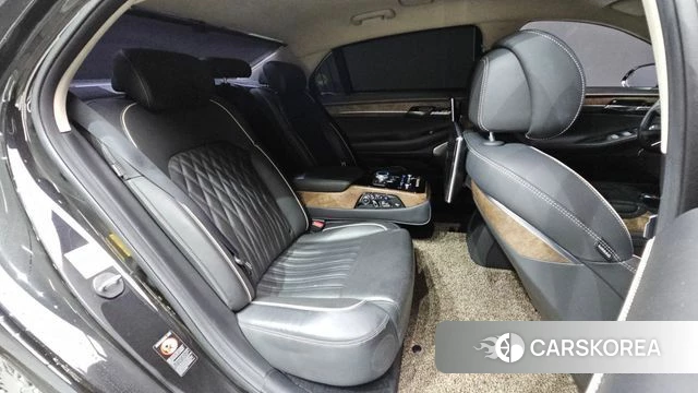 Genesis G90 id 5018737 из Кореи 32