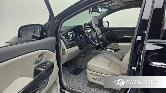 Kia The New Carnival id 3936865 из Кореи 20