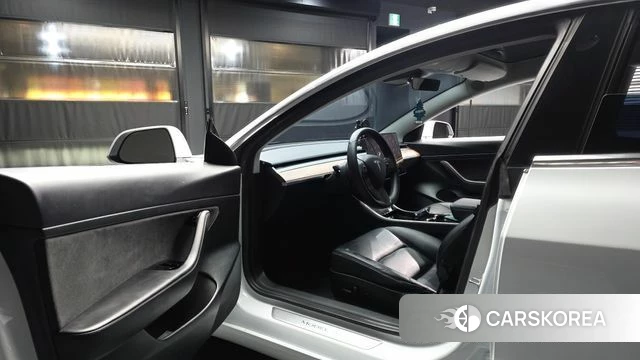 Tesla Model 3 id 5003832 из Кореи 30