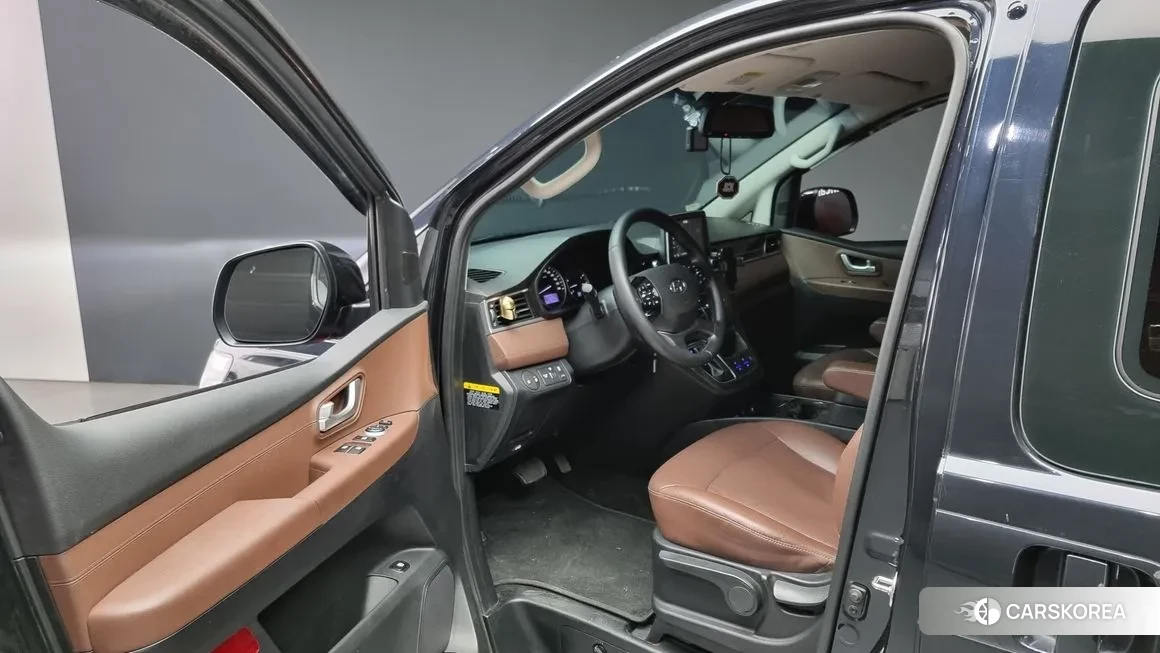 Hyundai The New Grand Starex id 2154480 из Кореи 20