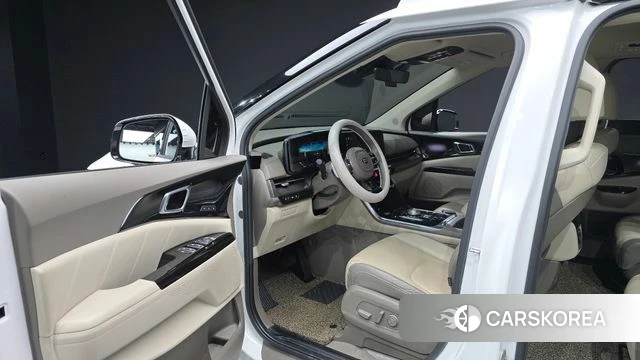 Kia Carnival 4th generation id 5023229 из Кореи 34