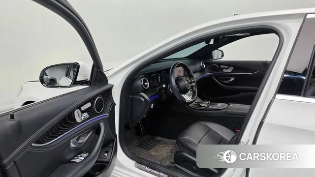 Mercedes-Benz E-Class W213 id 5047729 из Кореи 30