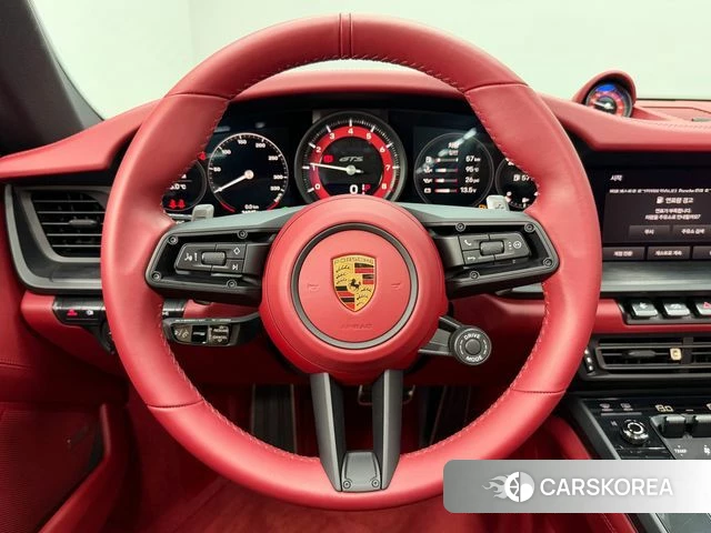 Porsche 911(992) id 4740759 из Кореи 20
