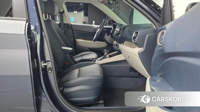 Hyundai Venue id 5003120 из Кореи 30