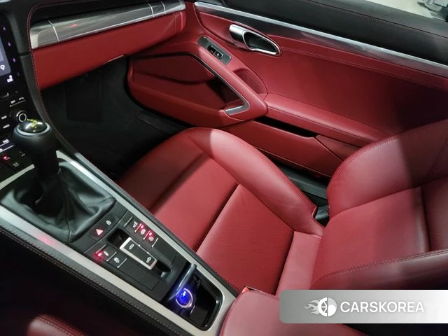 Porsche 718 Cayman id 4951746 из Кореи 17