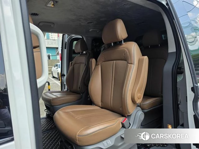 Hyundai Staria id 4726238 из Кореи 20
