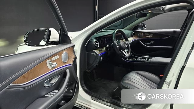 Mercedes-Benz E-Class W213 id 5035646 из Кореи 20