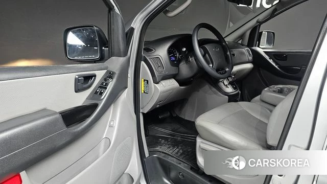 Hyundai The New Grand Starex id 4977465 из Кореи 30